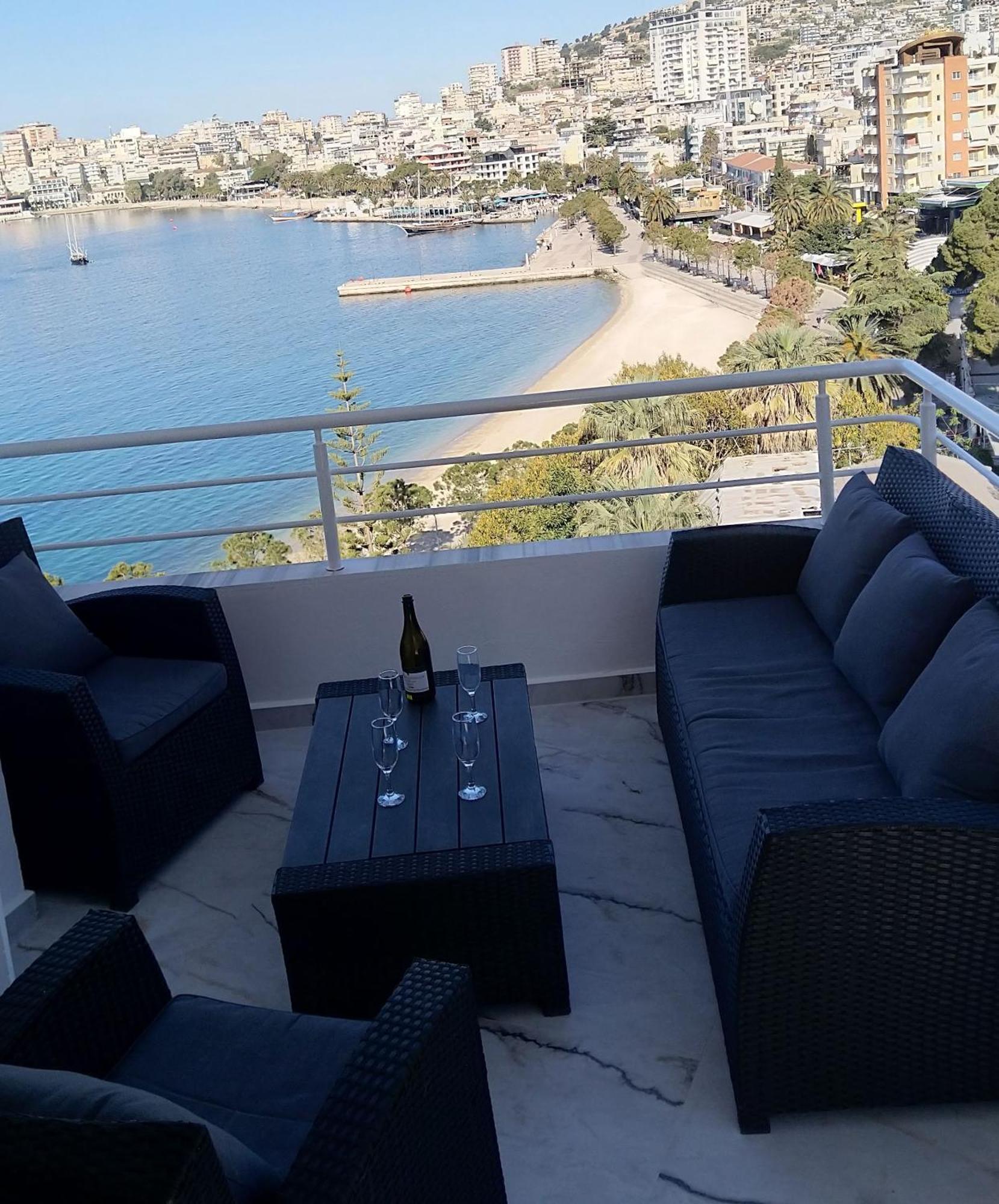 Amazing Sea City View Apartment Sarandë エクステリア 写真